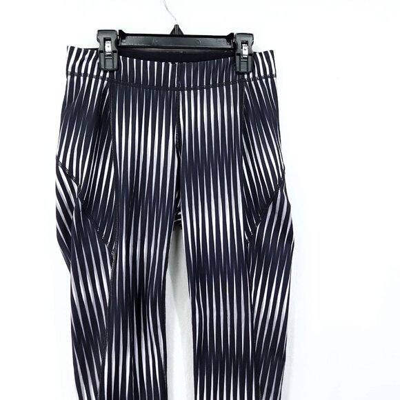 Ivy Park Women's Allover Print Leggings Size Medium - Picture 10 of 12